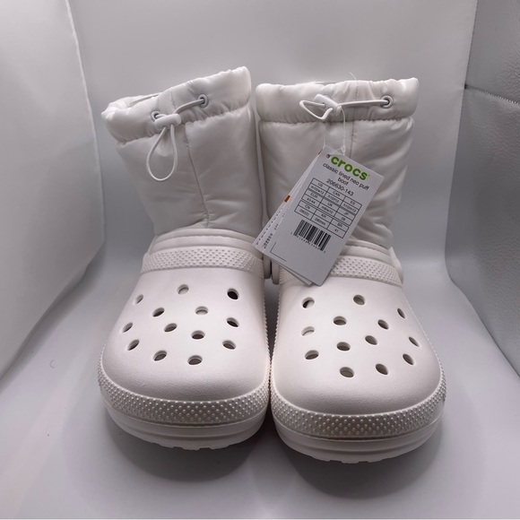 White Crocs  Classic Lined Neo Puff Boots  Mens 10 And Women’s Size 12